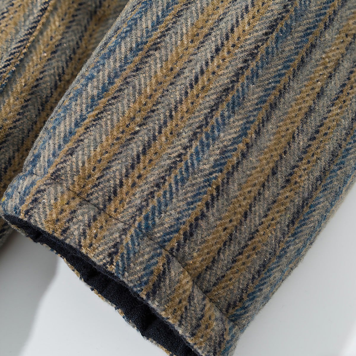 Dropped three-quarter sleeve cuff detail, OROMEN KIMONO020 Striped Kimono Coat, wide sleeve opening, yellow stripe cotton edge