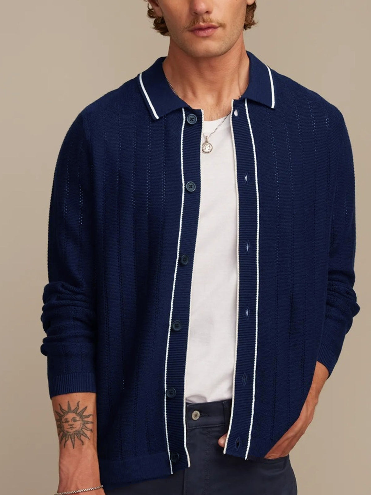 Lifestyle model wearing OROMEN Contrast Tipped Knitted Sweater