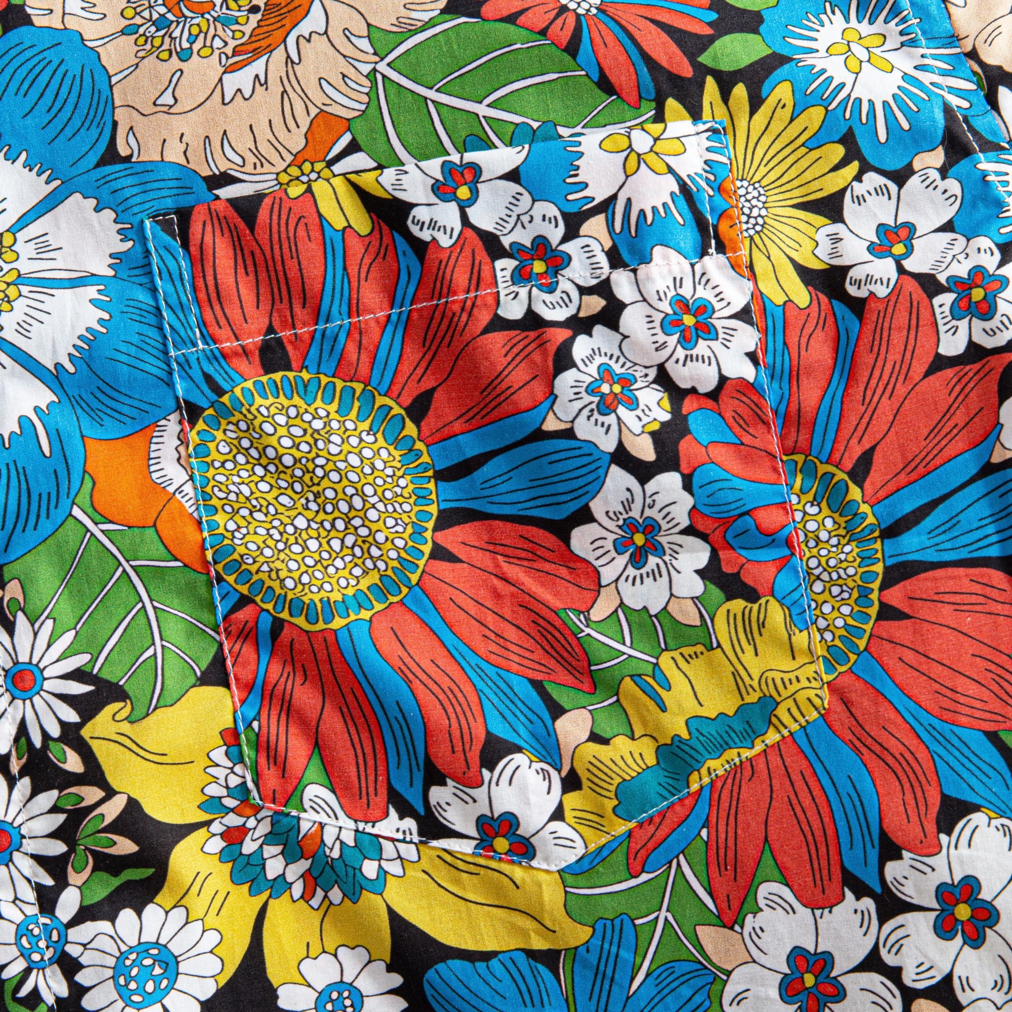 OROMEN Flower Riot Shirt – Chest Pocket Detail, Sunflower and Daisy Print on Black Background