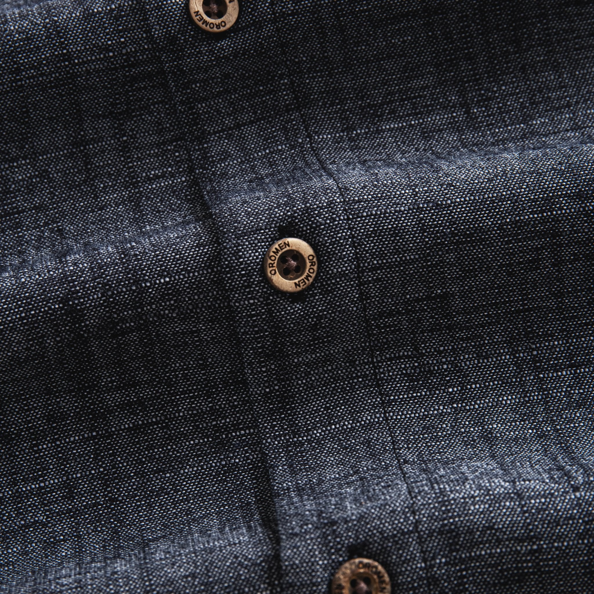 OROMEN Signature Tailored Silhouette Shirt – Natural Coconut Buttons
