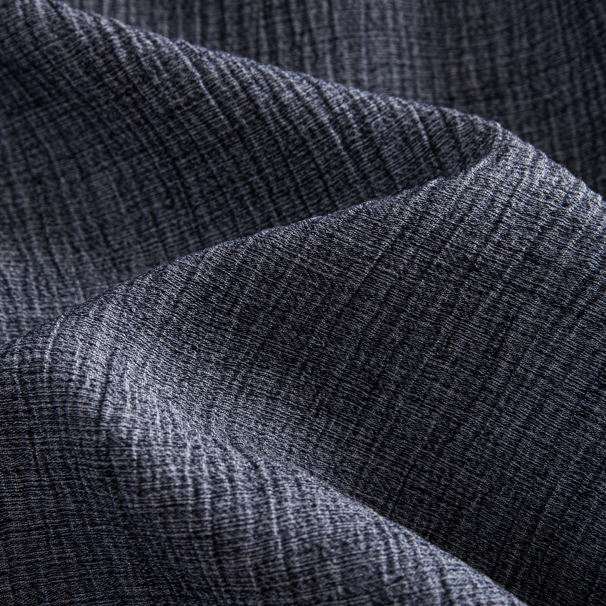 OROMEN The Breeze Crinkle Shirt – Fabric Texture Close-up