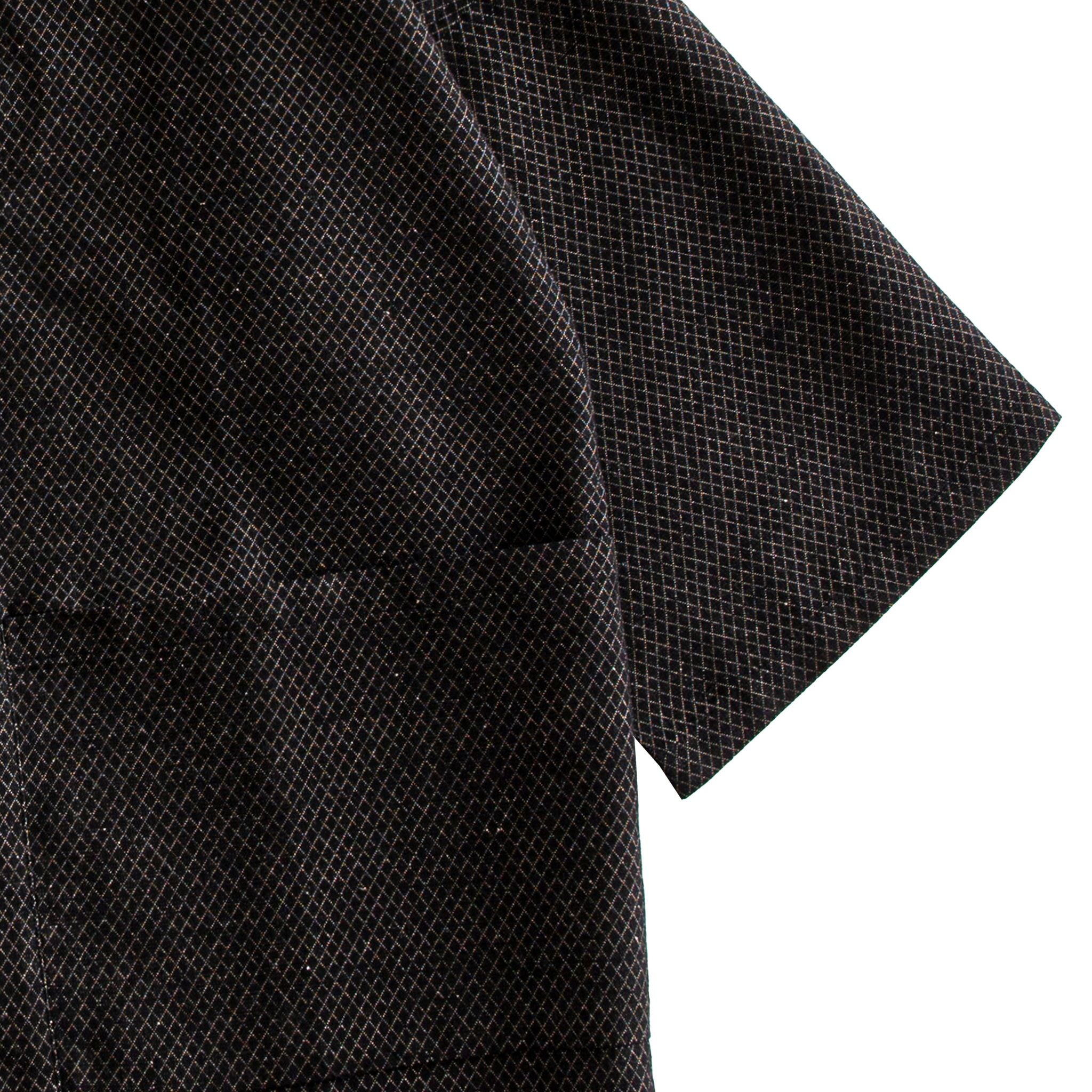 OROMEN Haori Cardigan 3/4 Sleeve Cuff Close-Up — Raw Hem Finish on Dark Brown Diamond Woven Cotton Linen Fabric