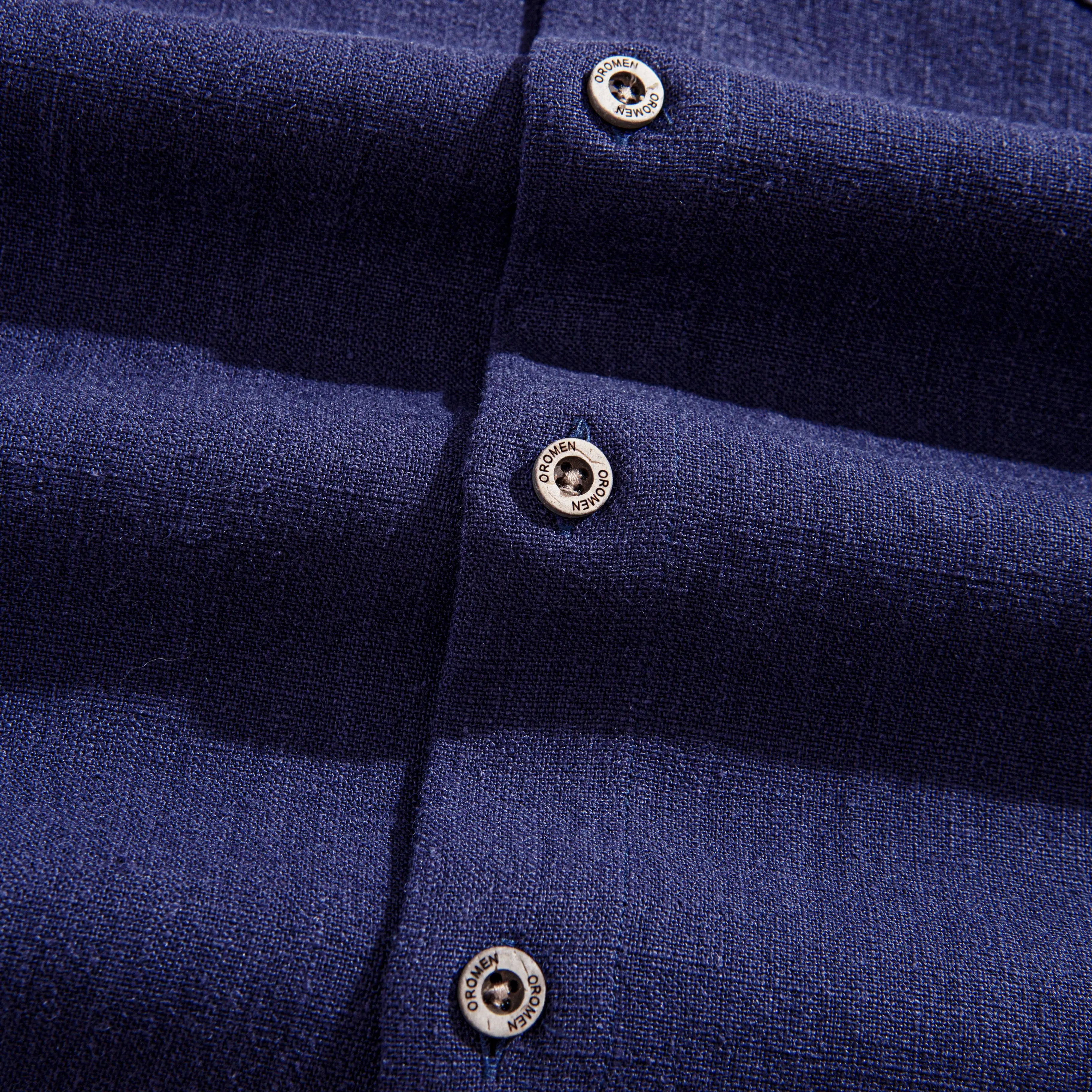 OROMEN Linen Shirt – Coconut Button Detail