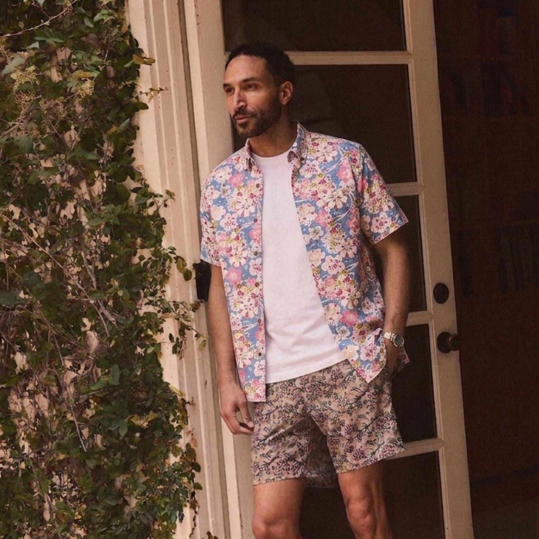 OROMEN brand Sakura Temari blue Japanese-style printed cotton shirt for men - image showing how it looks on