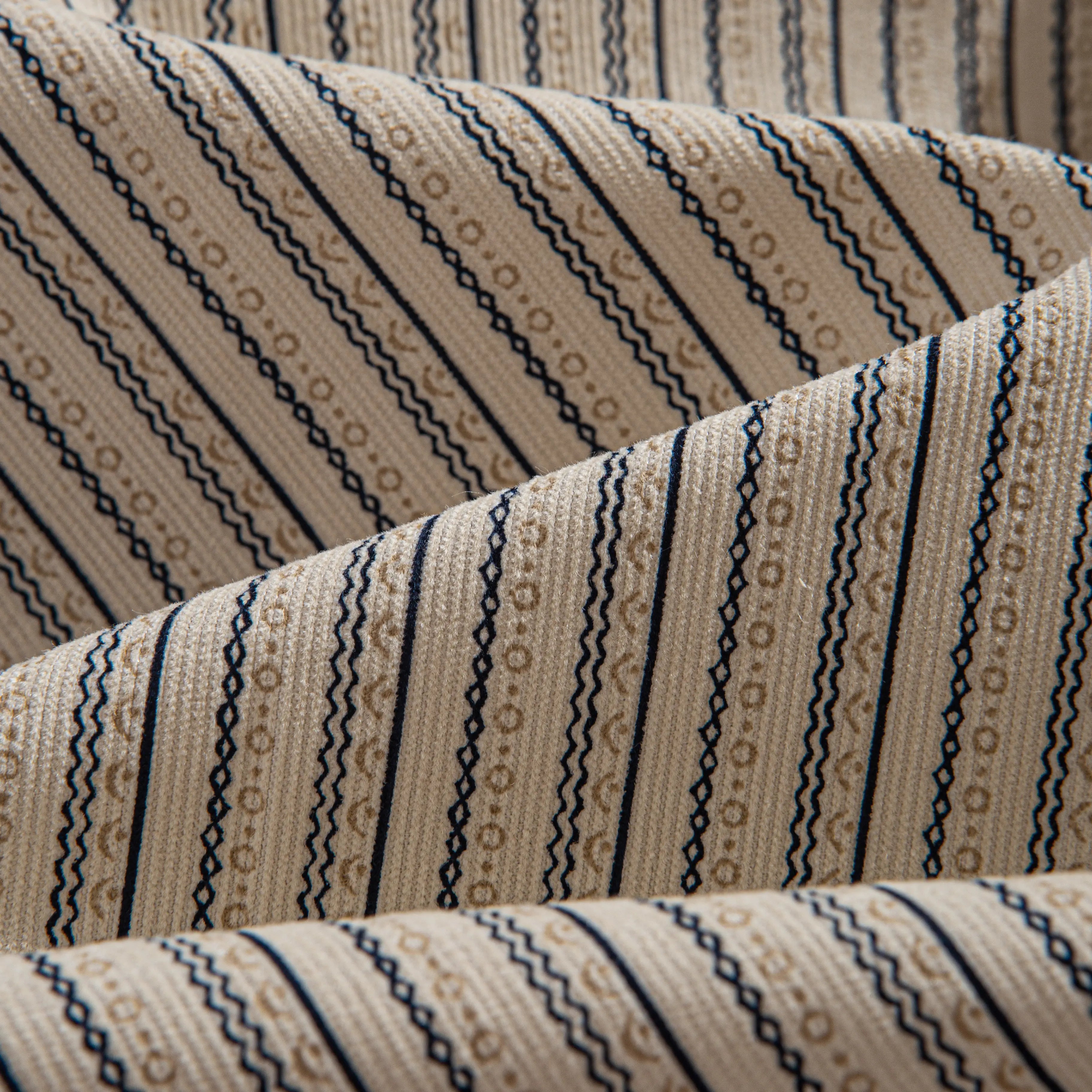 100% Cotton Irregular Stripe Corduroy Fabric Close-Up – Diamond Wave Polka Dot Texture