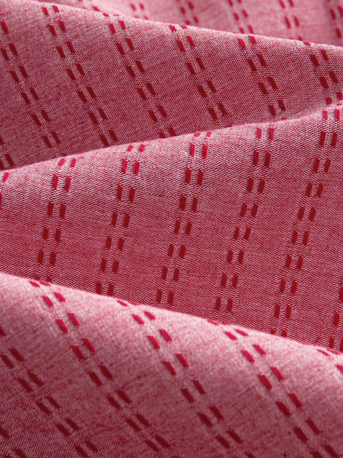 100% cotton washed coral sashiko stripe fabric texture detail of OROMEN Shirt
