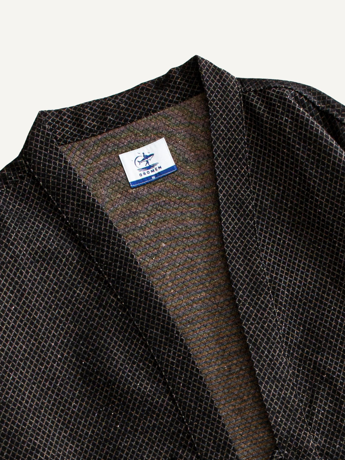Collar band and neckline detail of OROMEN Dragon Scale Woven Haori Kimono
