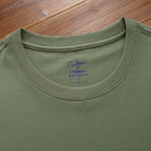 Crew Neck Detail – OROMEN Floral Embroidery T-Shirt