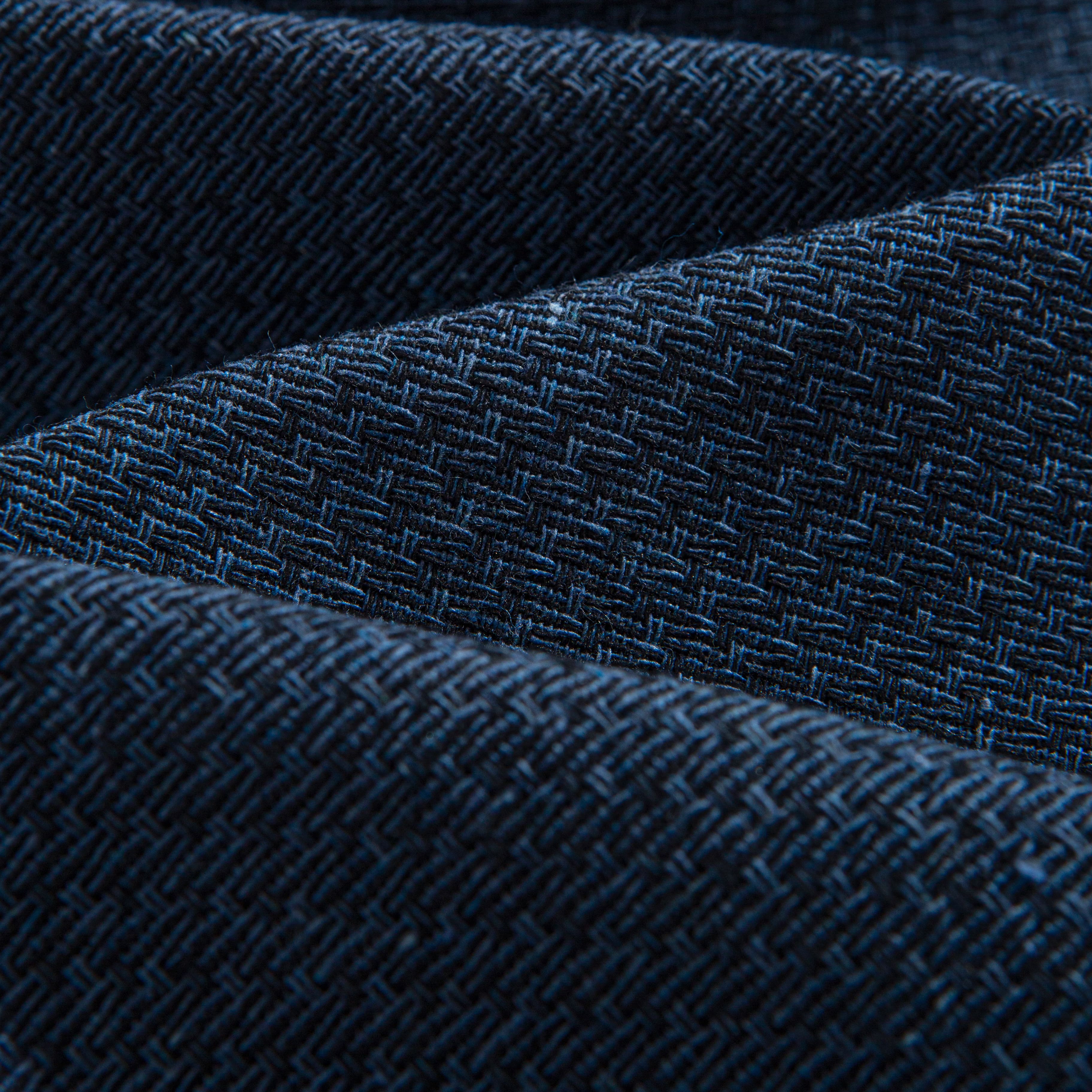 Detailed images of two-tone woven shirt fabric – cotton-linen long sleeves