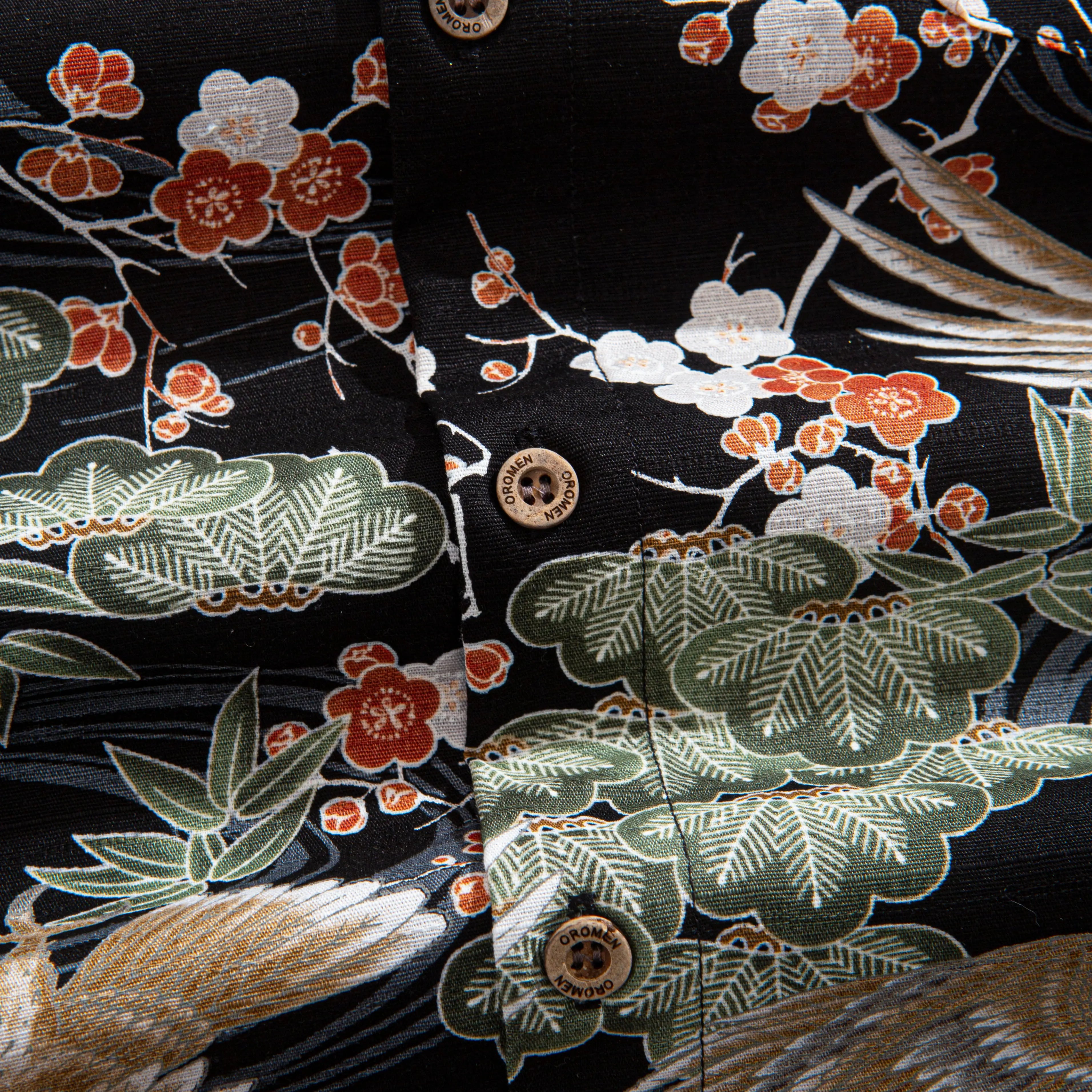 Eagle Spreads Wings Aloha Shirt – Coconut Shell Button Detail