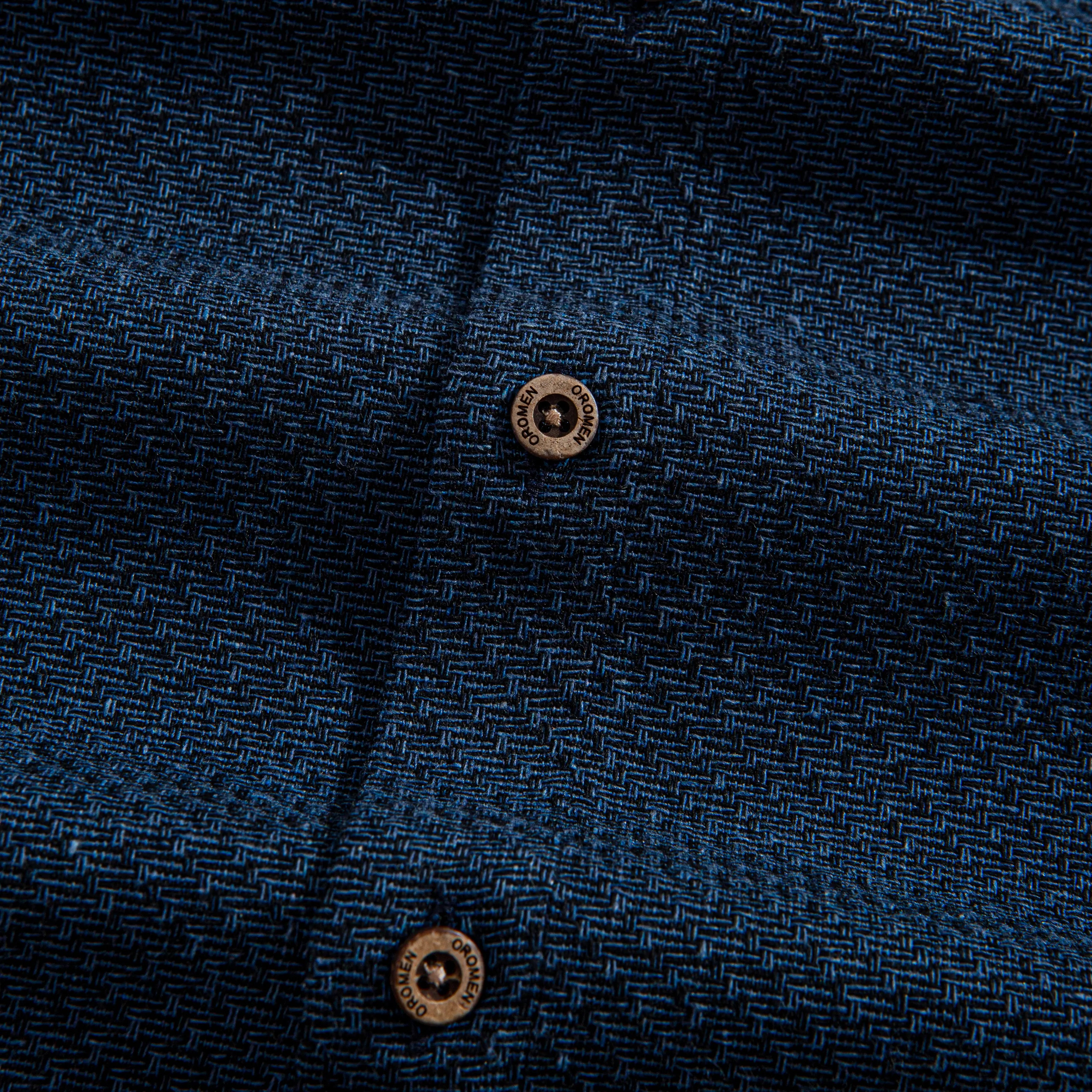 Natural coconut buttons detail - premium cotton linen shirt craftsmanship