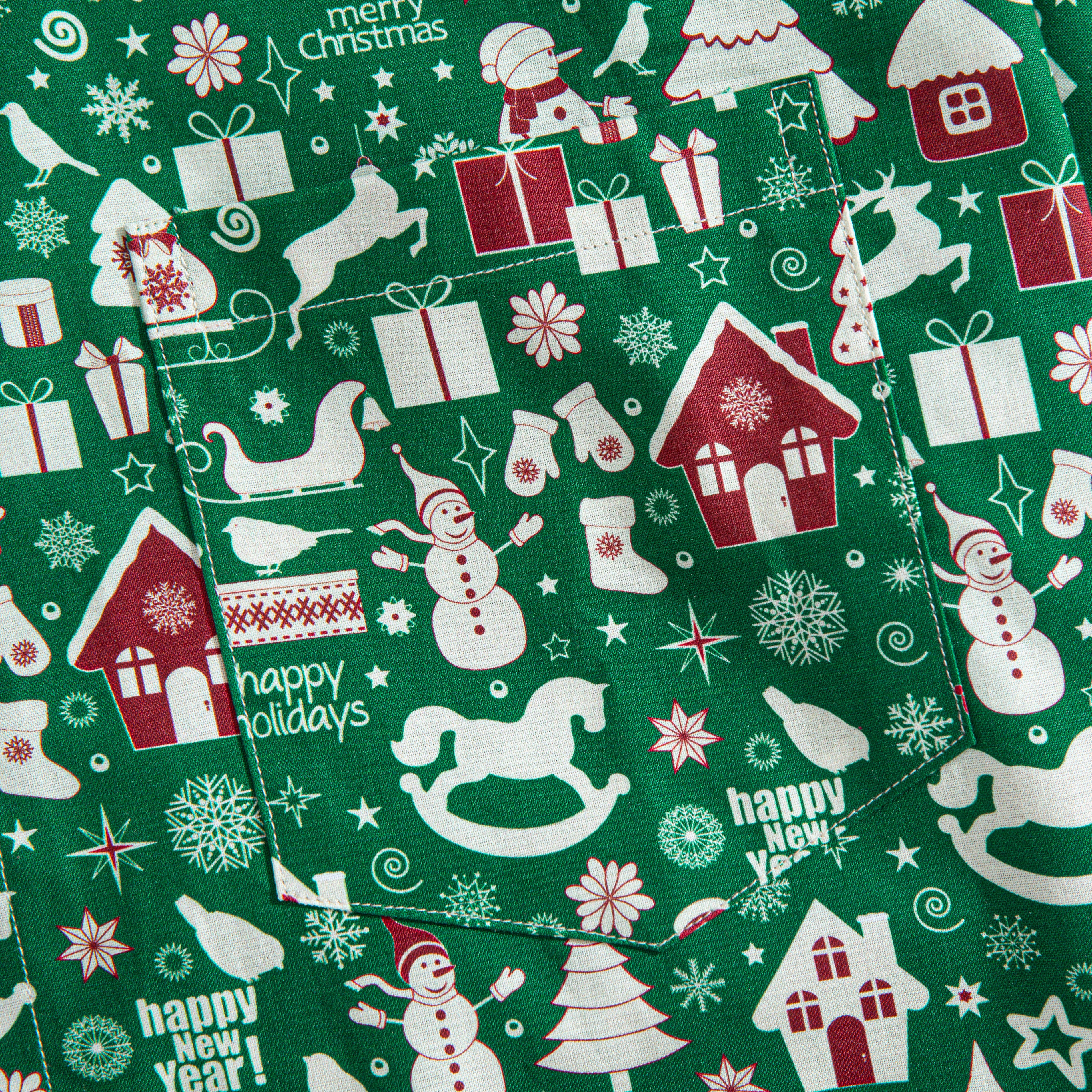 OROMEN Christmas In The Snow Shirt – Chest Pocket Detail, Green Holiday Print Cotton Fabric