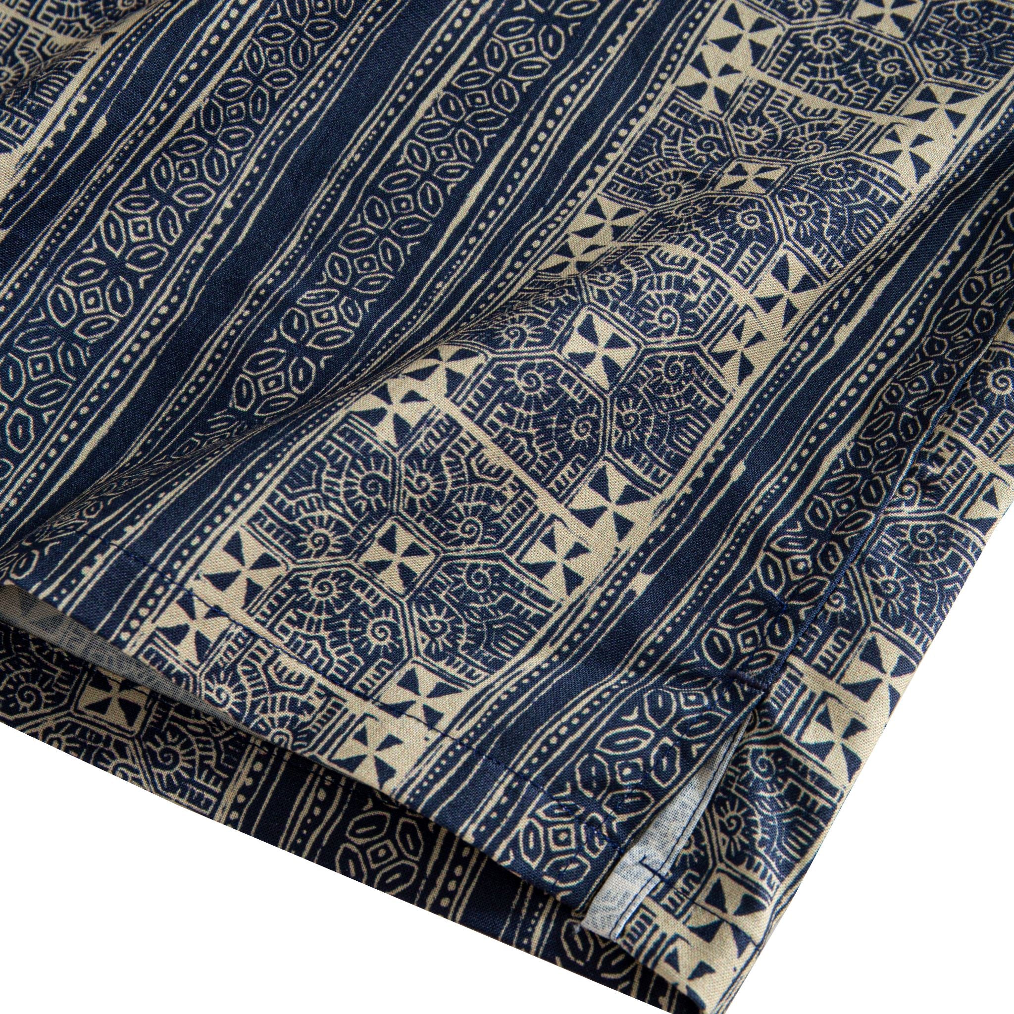 OROMEN Indigo Batik shirt side vent and hem detail, navy Batik stripe with double needle stitching