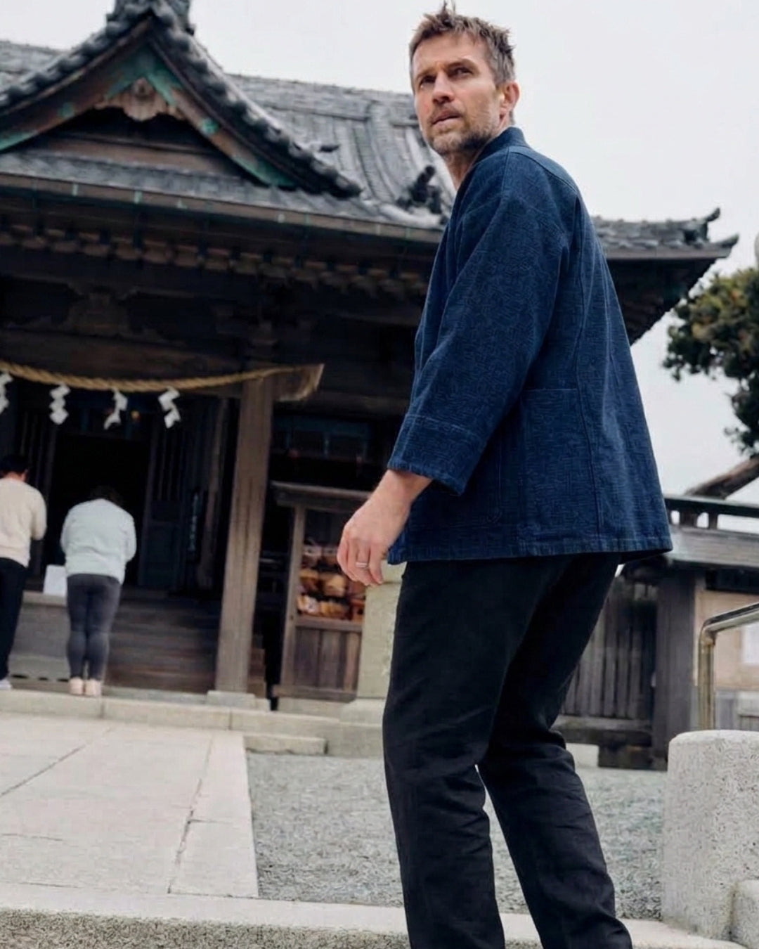 OROMEN Indigo Denim Haori Kimono Jacket – Model