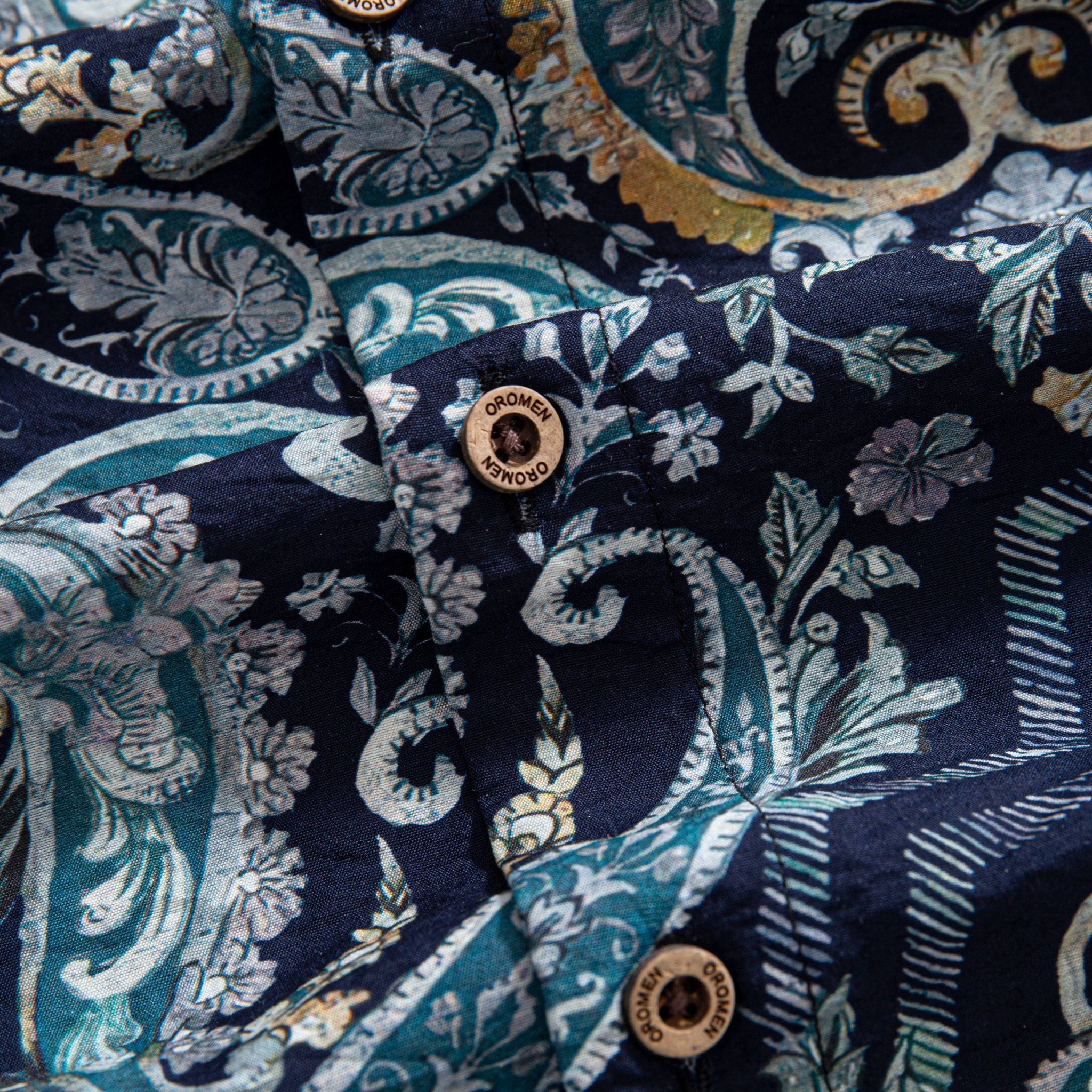 OROMEN Navy Paisley Mood — Natural Coconut Buttons