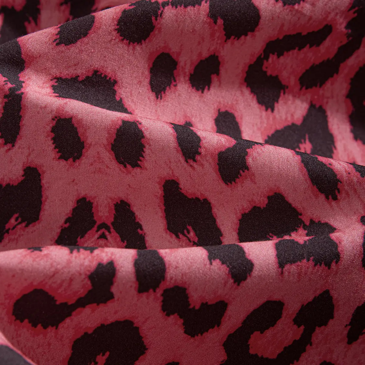 OROMEN Pink Leopard Hawaiian Shirt — leopard motif fabric texture