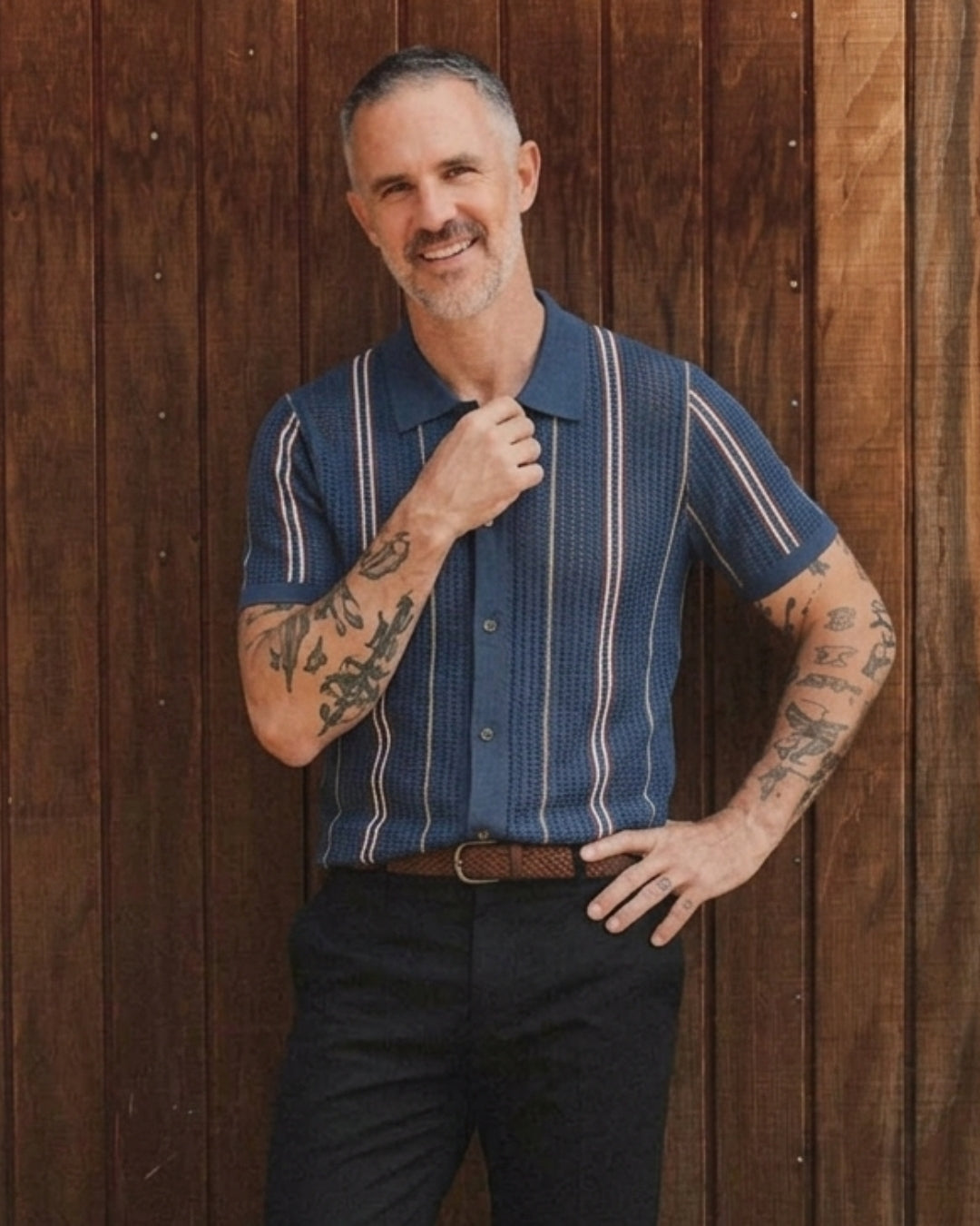 OROMEN Retro Striped Knit Polo Shirt in Navy – Model