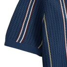 OROMEN Retro Striped Shirt – Lifestyle Styling Shot