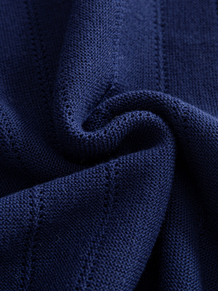 OROMEN Ribbed Contrast Knit Polo fabric detail highlighting breathable fine vertical ribbed knit