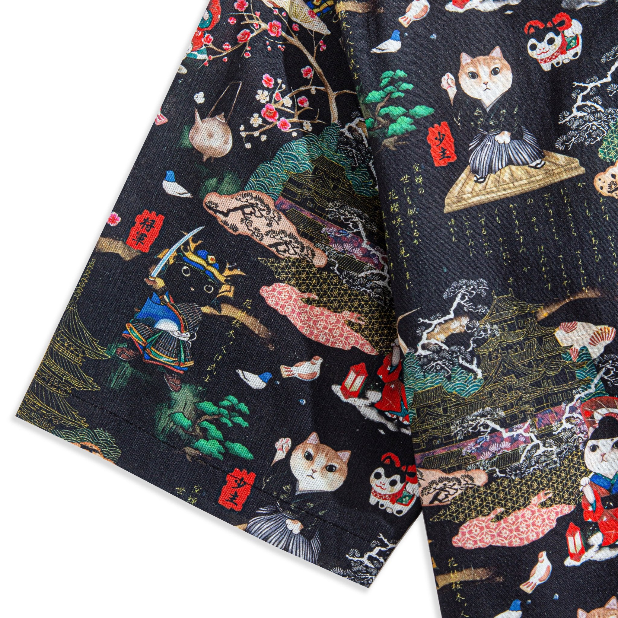 OROMEN Samurai Cat shirt – side vent back box pleat detail