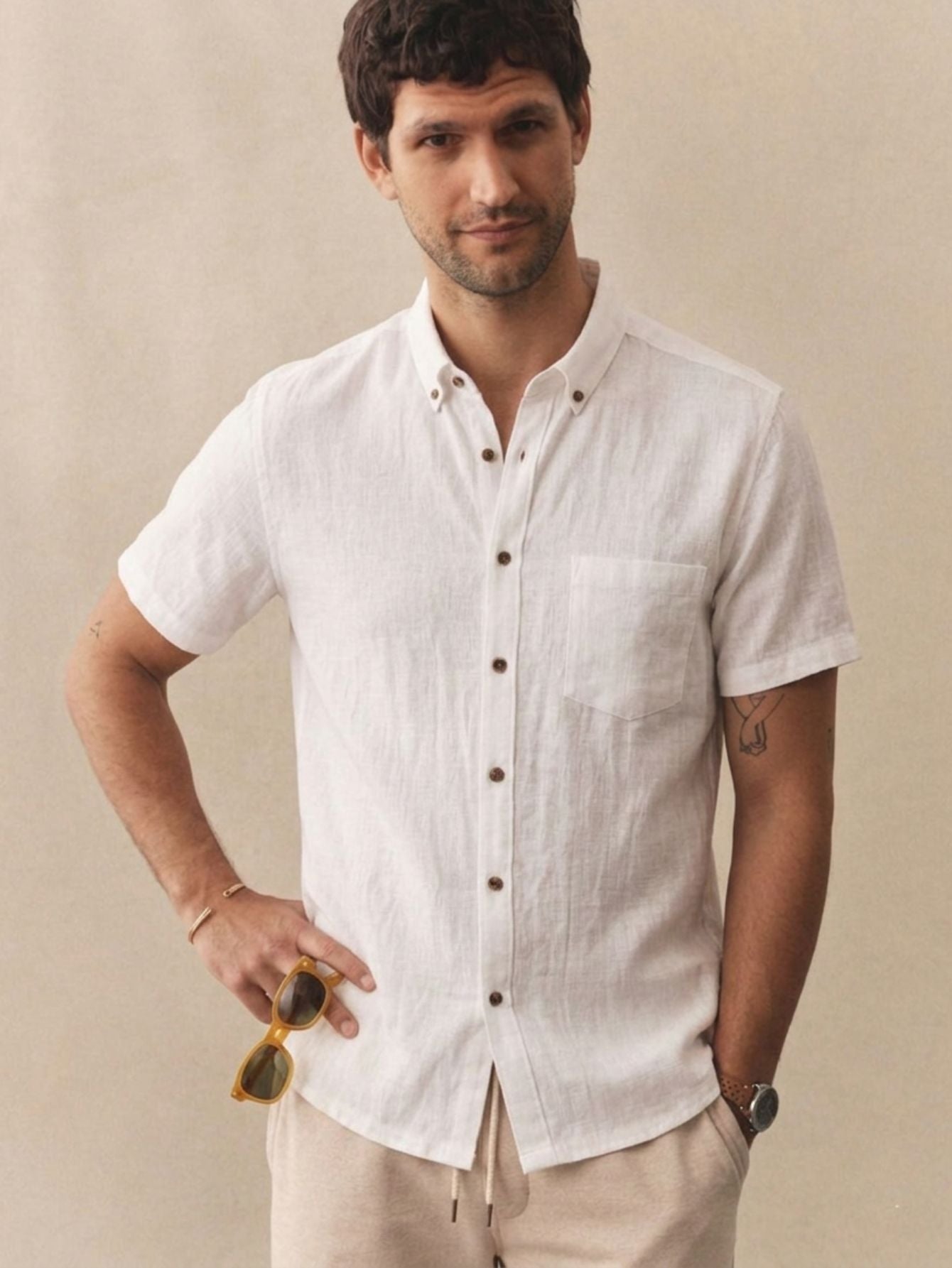 OROMEN White Classic Slim Fit Shirt – Model Image