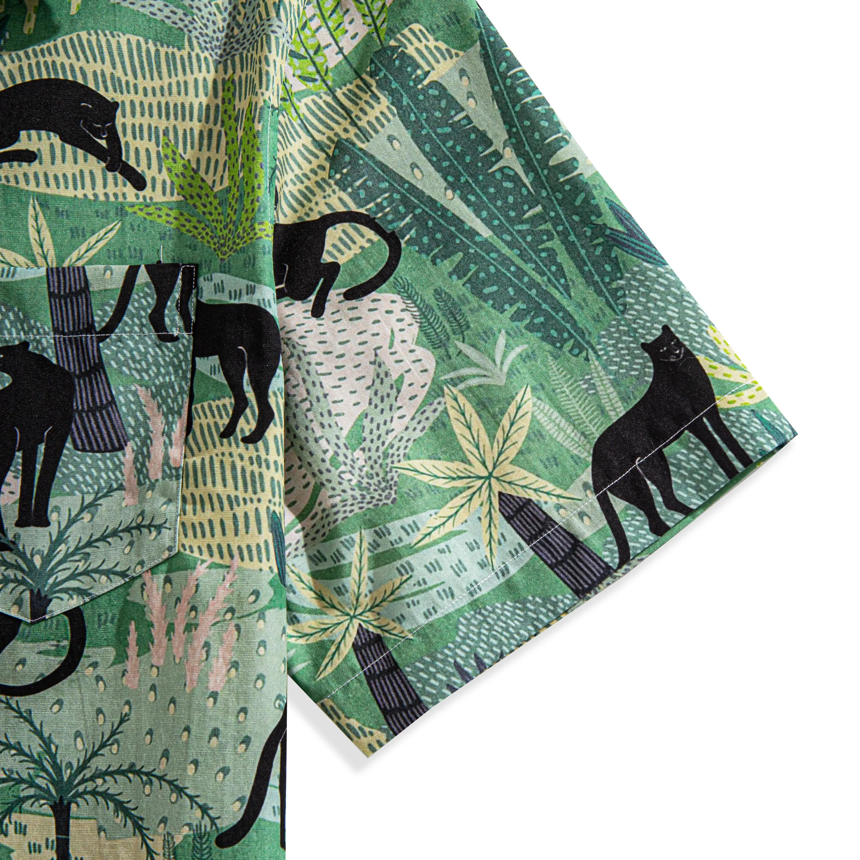 OROMEN Wild Jungle Shirt – Short Sleeve & Cuff Detail Black Panther Jungle Print