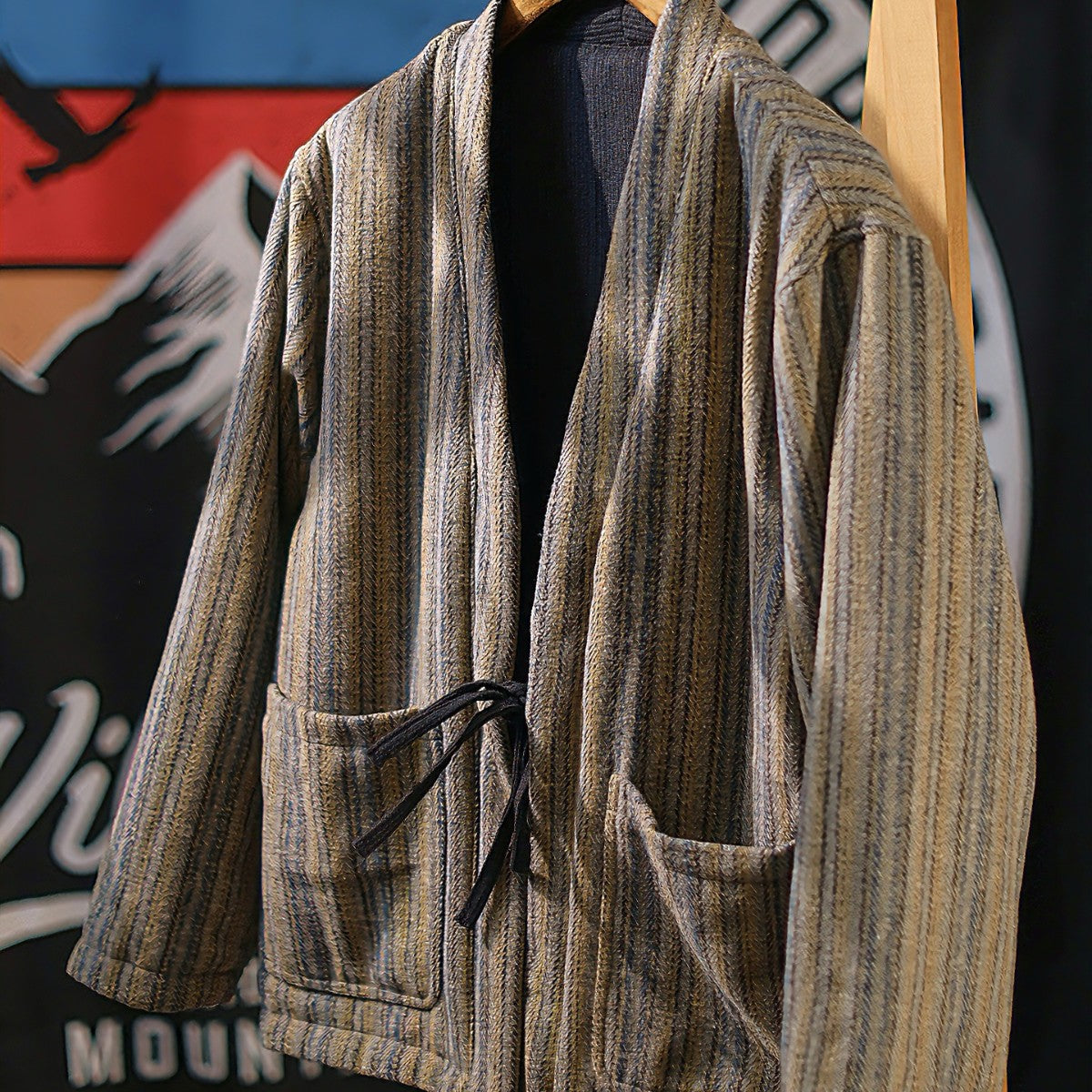OROMEN KIMONO020 Striped Kimono Coat side B in natural sunlight, contrast reverse pattern illuminated, double-sided construction