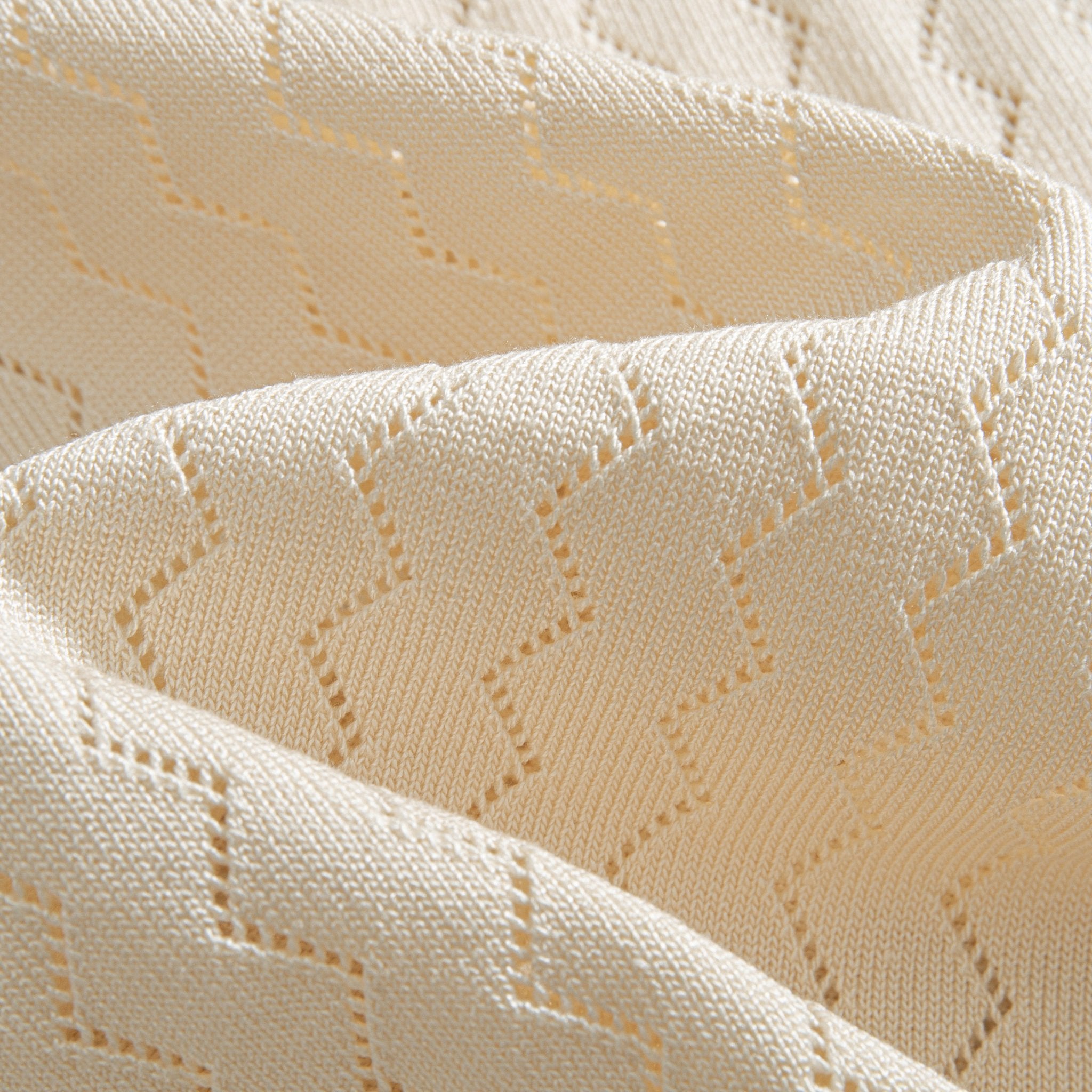 Polo Lapel Collar Detail – OROMEN Hollow Knitted Shirt