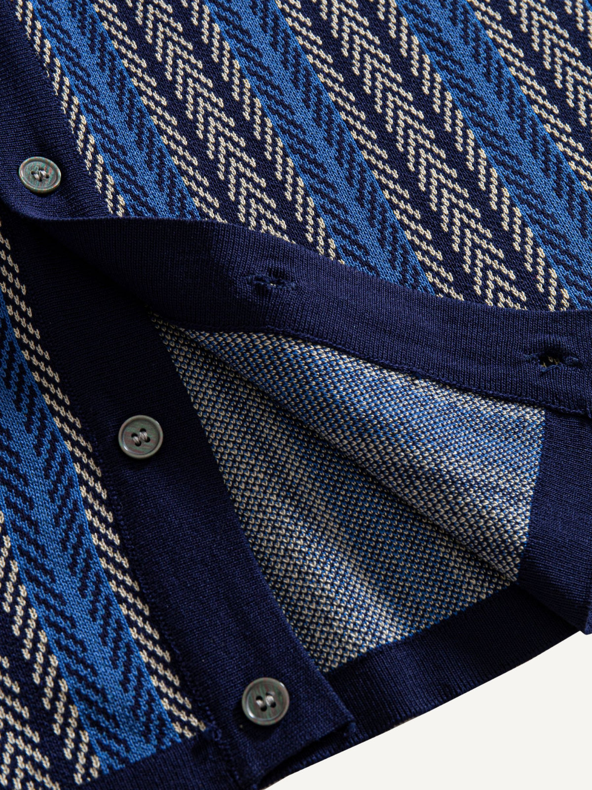 Ribbed hem detail on OROMEN Savile Herringbone Knit Shirt