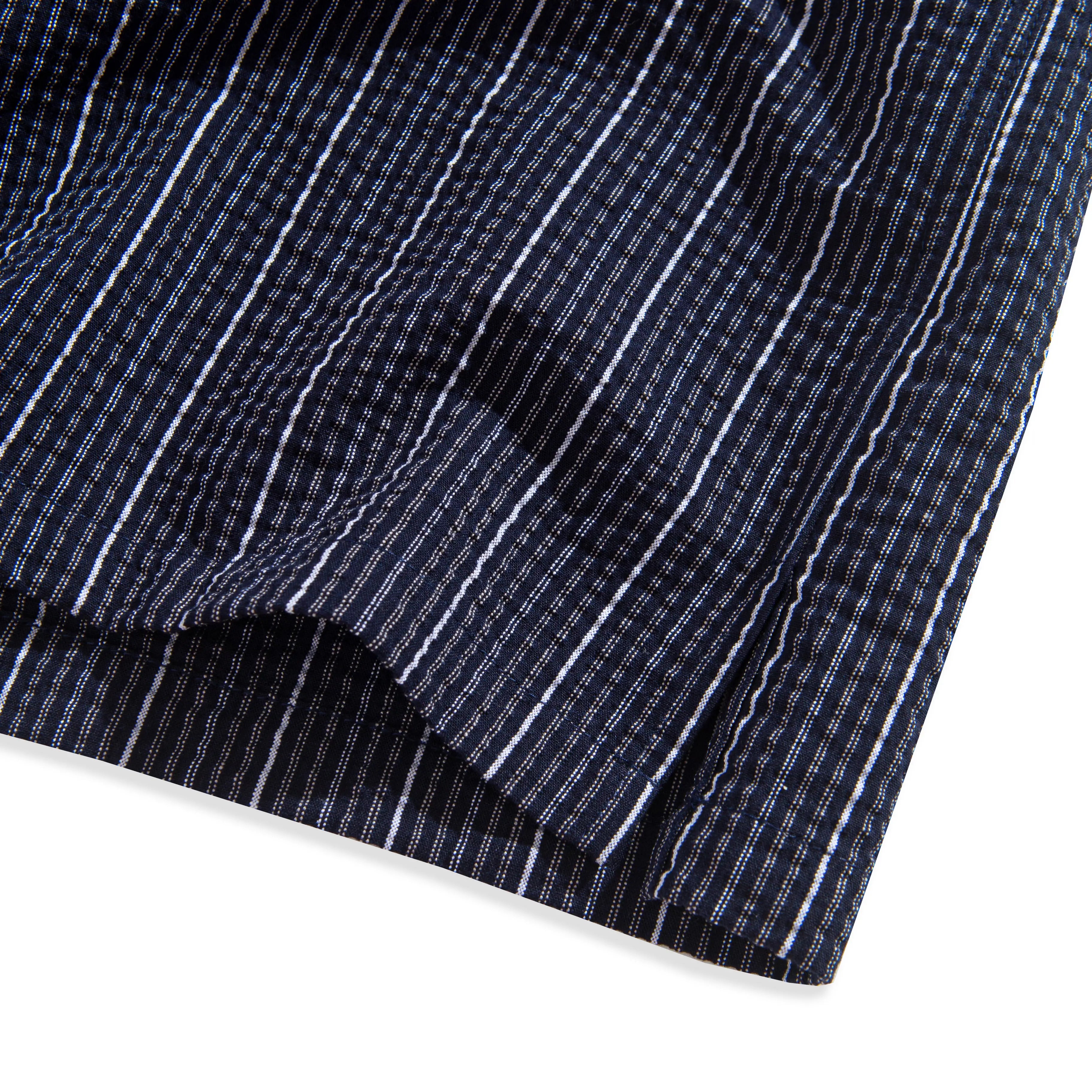 Side Vent Detail — OROMEN Seersucker Shirt Breathable Design
