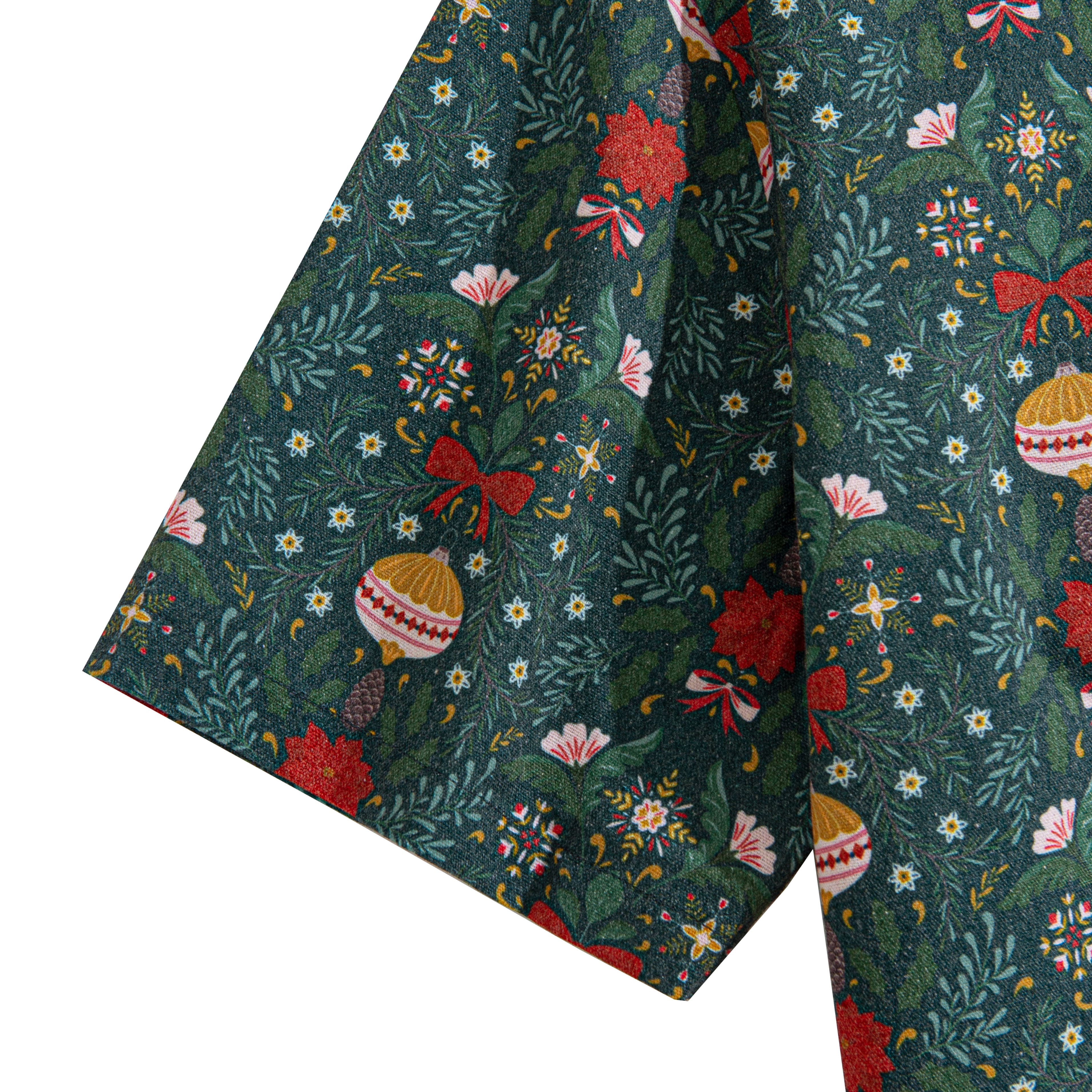Sleeve Detail – OROMEN Christmas Ambiance Patchwork Shirt