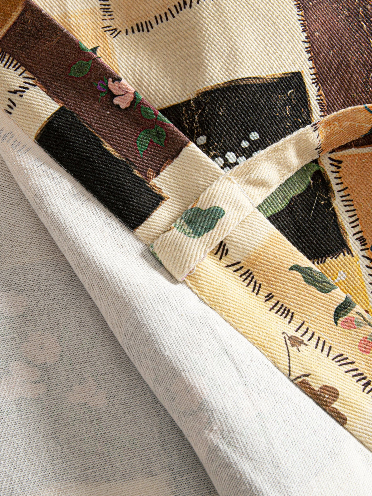 Tie closure detail of OROMEN vintage patchwork floral kimono jacket