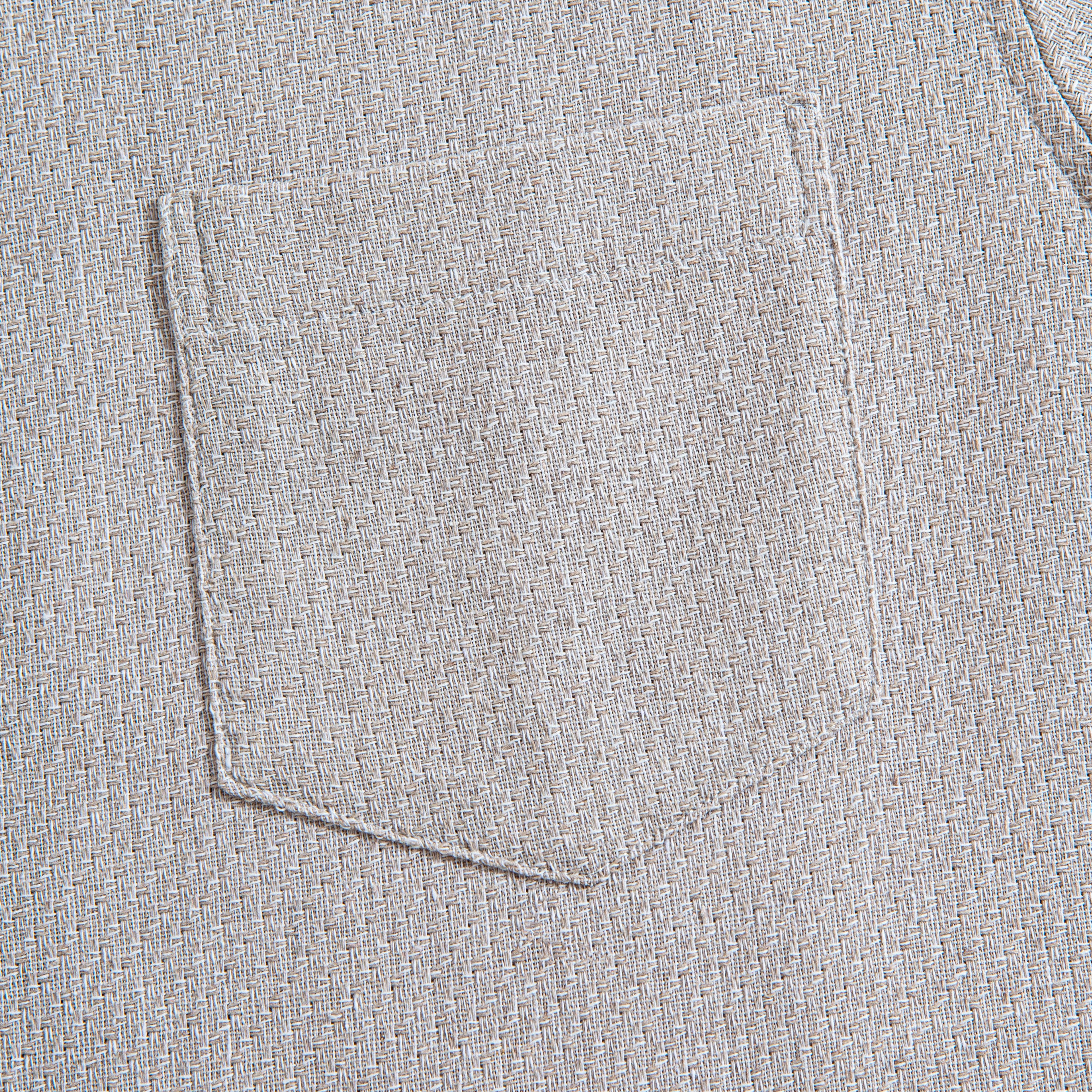 Two-Tone Cotton Linen Shirt Chest Pocket Detail – OROMEN