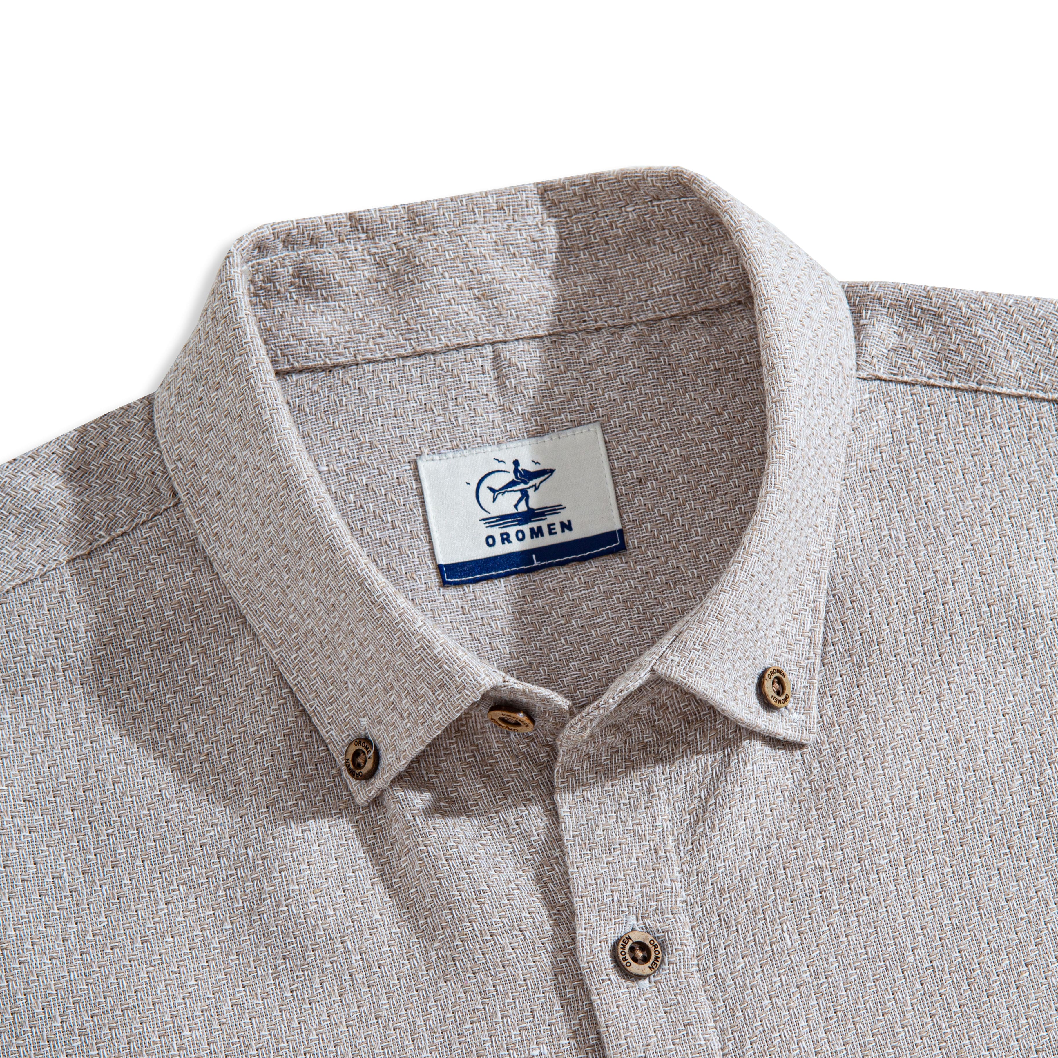 Two-Tone Woven Shirt Button-Down Collar Detail – Cotton Linen