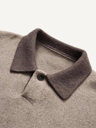 Contrast polo collar and single-button placket detail of OROMEN Contrast Collar Knitted Sweater